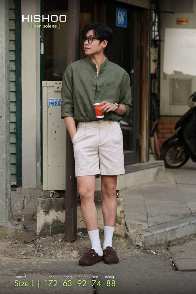 Áo Sơ Mi Nam Rêu Tay Dài Relax Form Rộng, Cổ Tàu Vuông, Lai Ngang Linen Solene Vải Mềm Mát HISHOO A2T002