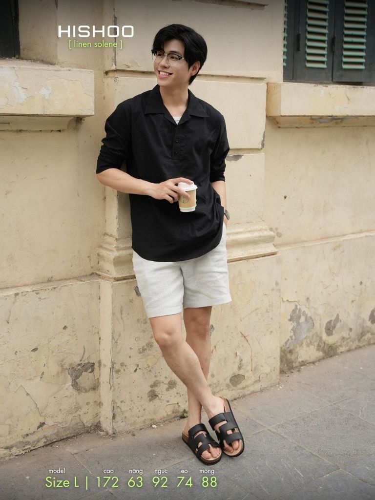 Áo Sơ Mi Nam Đen Tay Dài Relax Form Rộng, Cổ Polo Danton, Xẻ V Linen Solene Vải Mềm Mát HISHOO A3T004