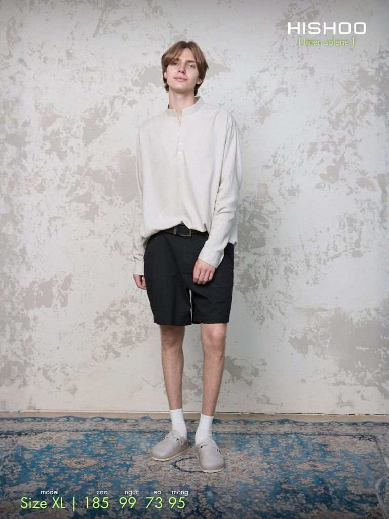 Áo Sơ Mi Nam Tay Dài Xám Tro Relax Form Rộng, Cổ Polo Tàu Vuông, Xẻ V Linen Solene Vải Mềm Mát HISHOO A3T002