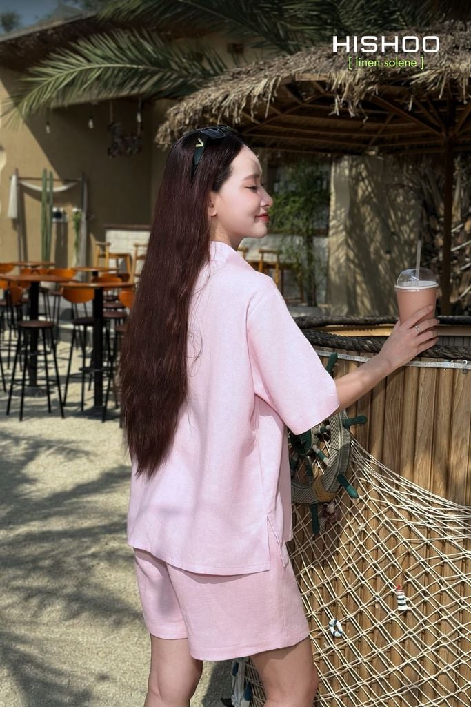 Áo Sơ Mi Nữ Hồng Relax Form Rộng, Cổ Thường, Lai Ngang Linen Solene Vải Mềm Mát HISHOO A1G003