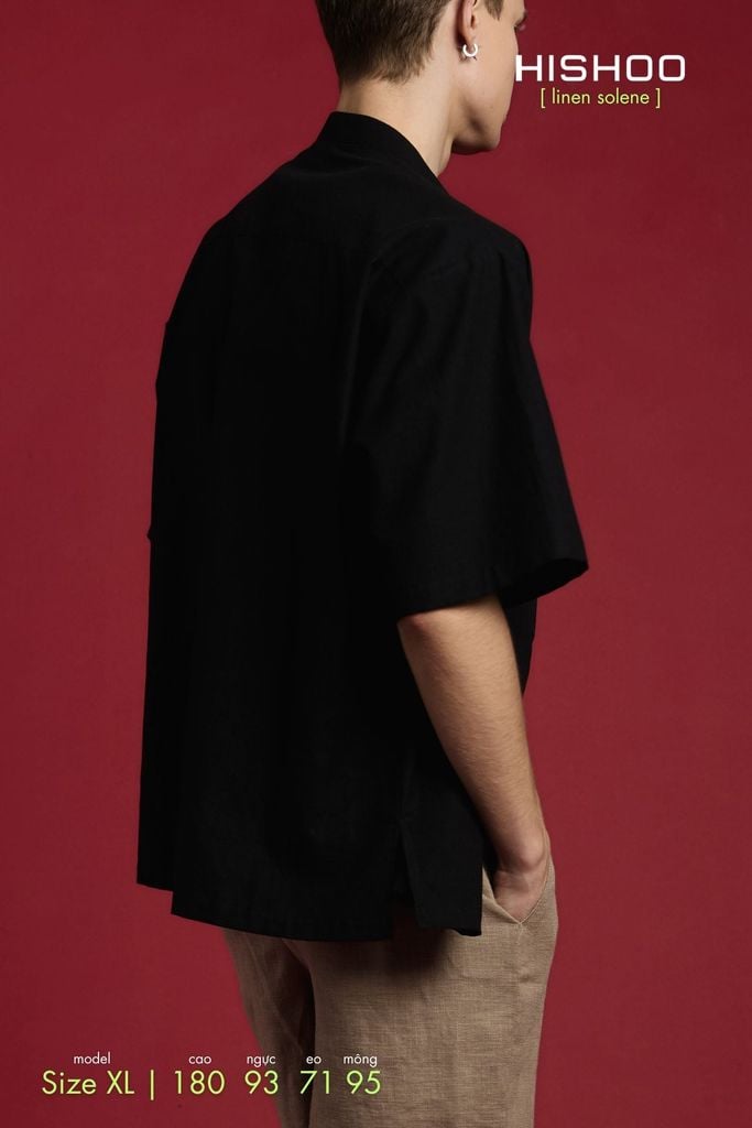 Áo Sơ Mi Nam Đen Relax Form Rộng, Cổ Tàu Tròn, Lai Ngang Linen Solene Vải Mềm Mát HISHOO A1T001