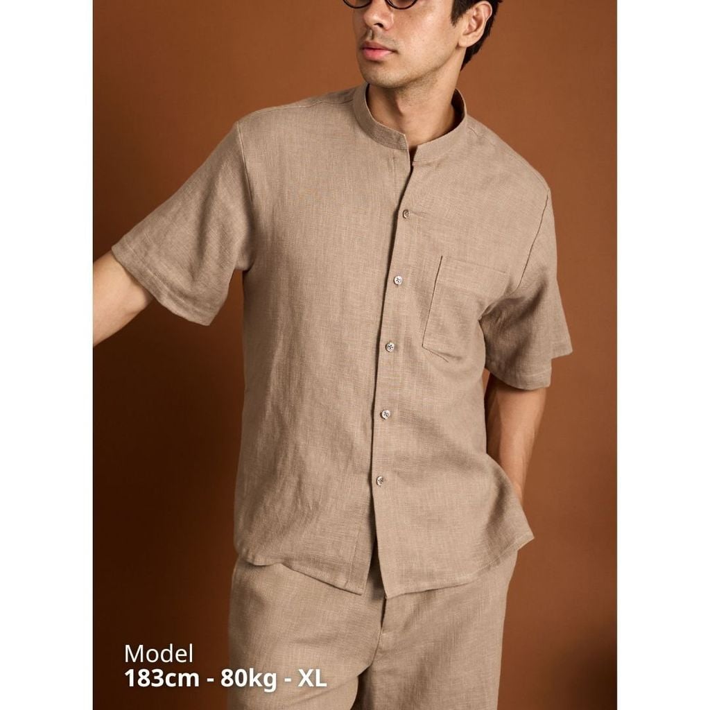 Áo Sơ Mi Nam Relax Form Rộng, Cổ Tàu Vuông, Lai Ngang Linen Solene Vải Mềm Mát HISHOO A1T002