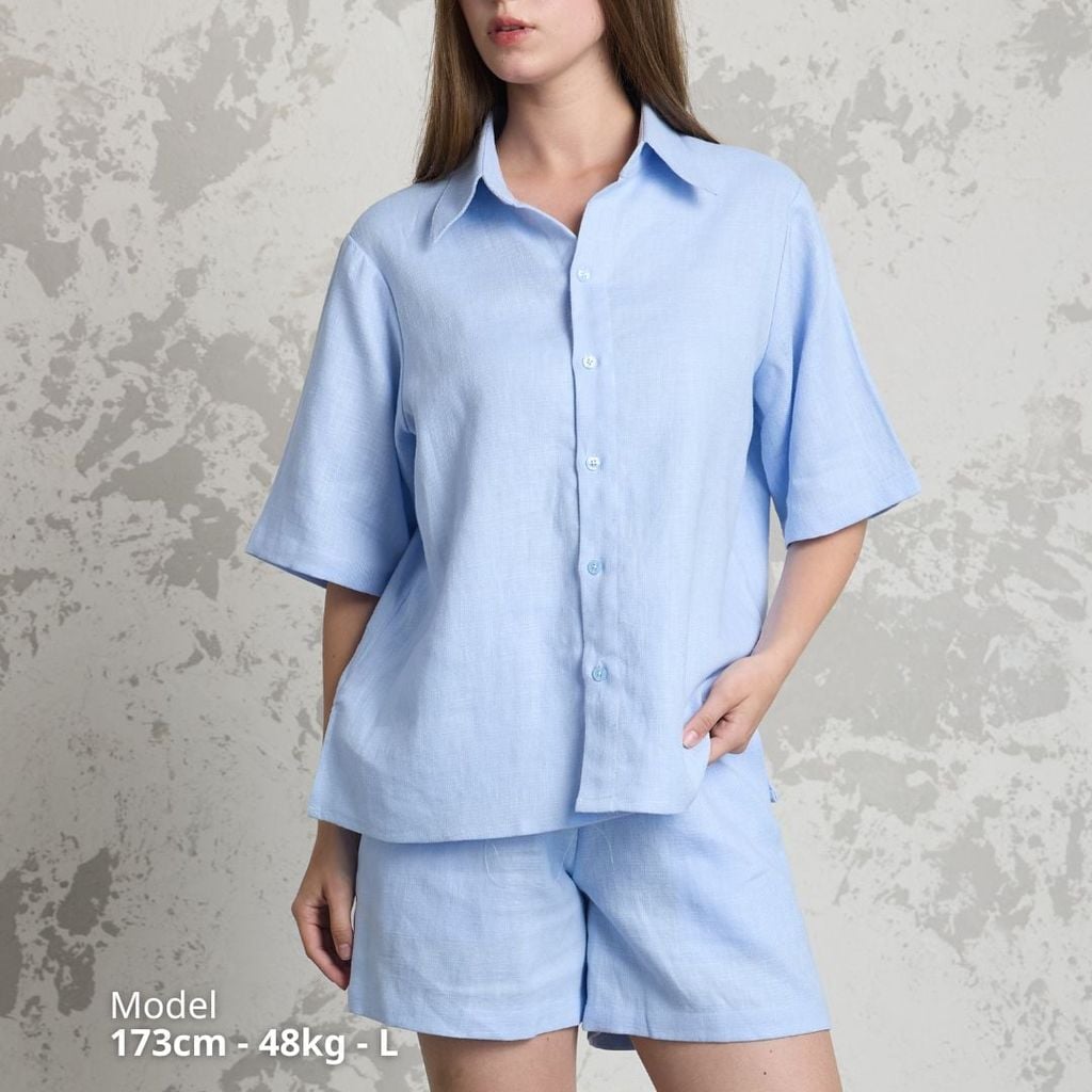 Áo Sơ Mi Nữ Relax Form Rộng, Cổ Thường, Lai Ngang Linen Solene Vải Mềm Mát HISHOO A1G003