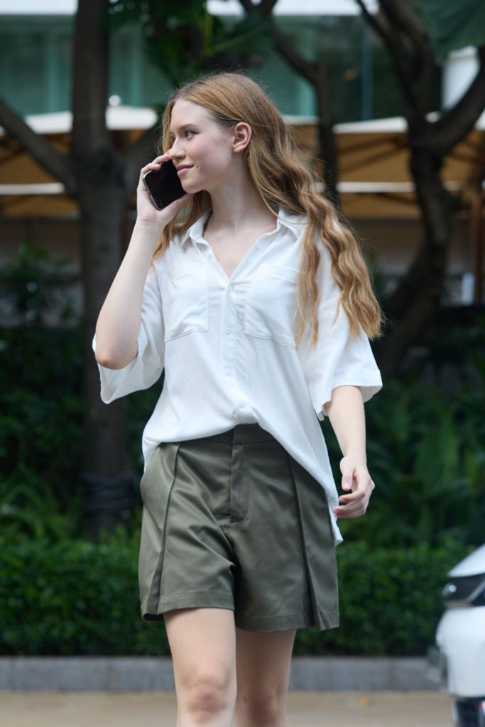 Quần kaki nữ lưng cao xếp li Hishoo short suông basic mặc đi chơi, đi làm HISHOO QG002