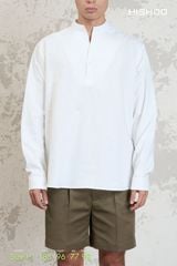 Áo Sơ Mi Nam Trắng Tay Dài Relax Form Rộng, Cổ Polo Tàu Vuông, Xẻ V Linen Solene Vải Mềm Mát HISHOO A3T002
