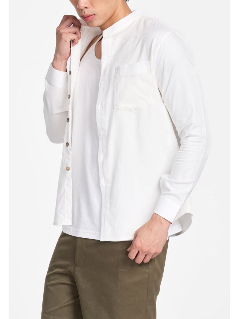Áo Sơ Mi Nam Nút Gỗ Tay Dài Relax Form Rộng, Cổ Tàu Vuông, Lai Ngang Linen Solene Vải Mềm Mát HISHOO A2T002