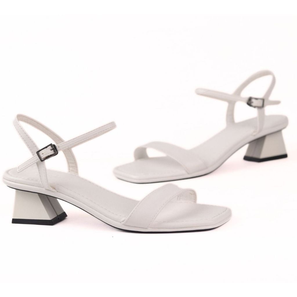 Giày Cao Gót Sandal 5cm Quai Mảnh Mũi Vuông Hishoo S041