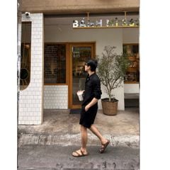 Áo Sơ Mi Nam 2 Túi Tay Dài  Relax Form Rộng, Cổ Thường, Lai Ngang Linen Solene Vải Mềm Mát HISHOO A2T005