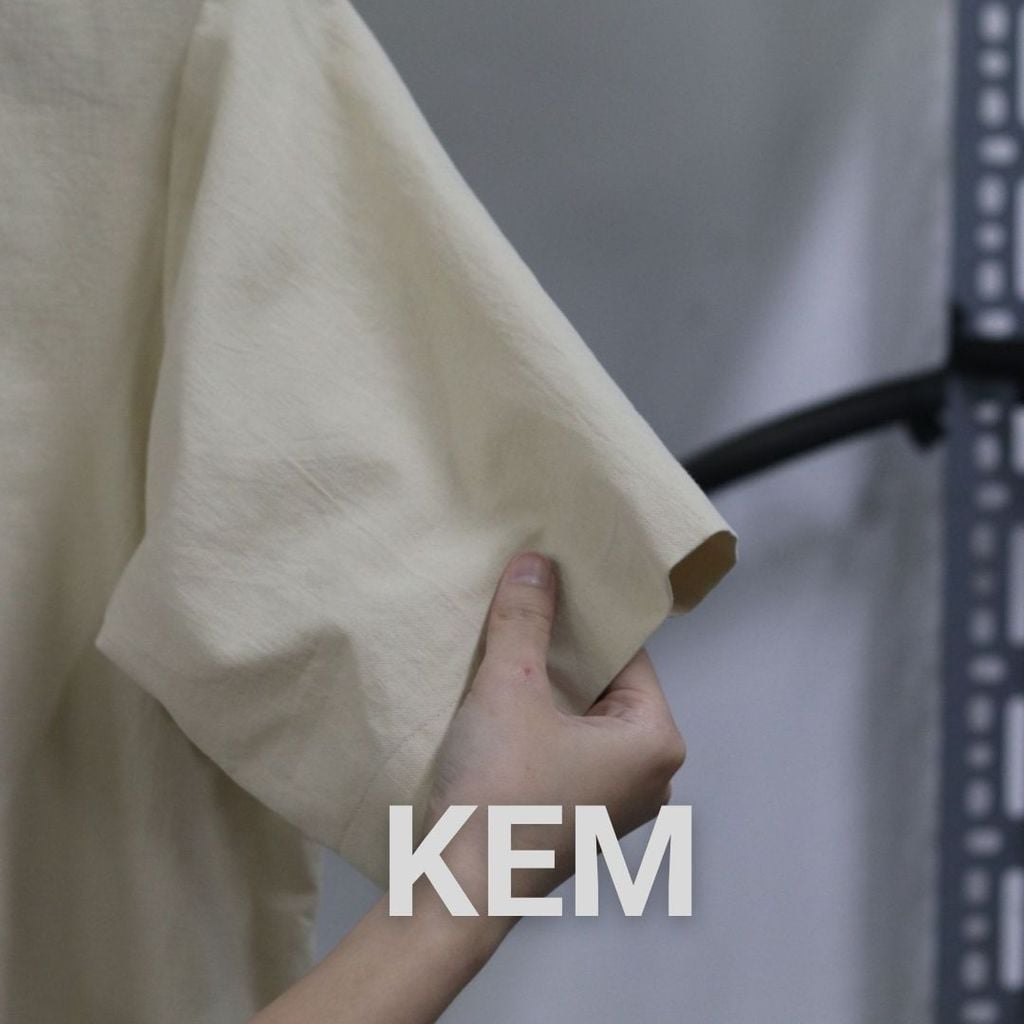 Áo Sơ Mi Nữ Relax Form Rộng, Cổ Tàu Vuông, Lai Ngang Linen Solene Vải Mềm Mát HISHOO A1G002