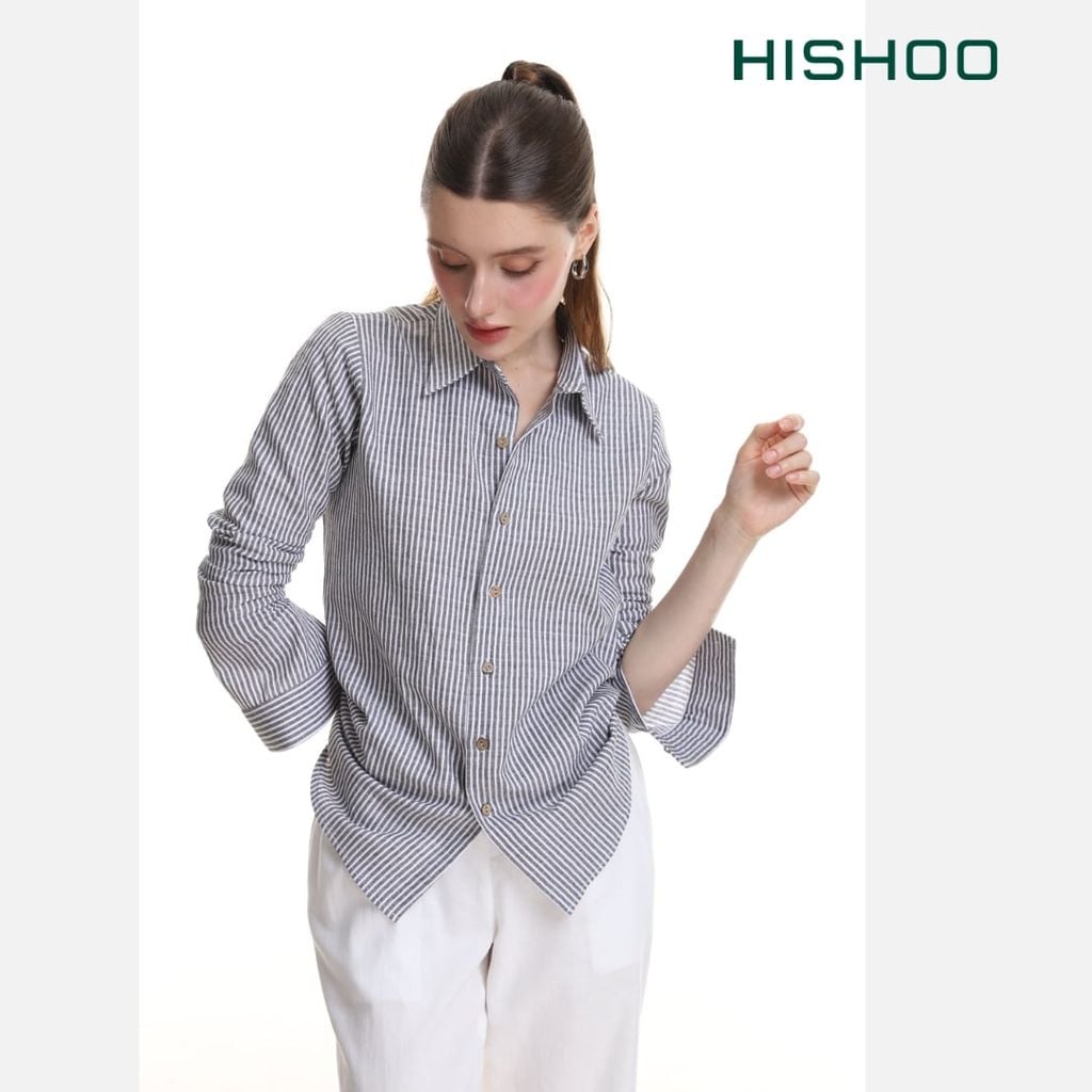 Áo Sơ Mi Sọc Nút Gỗ Tay Dài Nữ Relax Form Rộng, Cổ Thường, Lai Ngang Linen Solene Vải Mềm Mát HISHOO A2G003