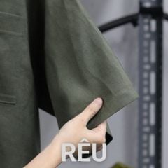 Áo Sơ Mi Nam Relax Form Rộng, Cổ Thường, Lai Ngang Linen Solene Vải Mềm Mát HISHOO A1T003