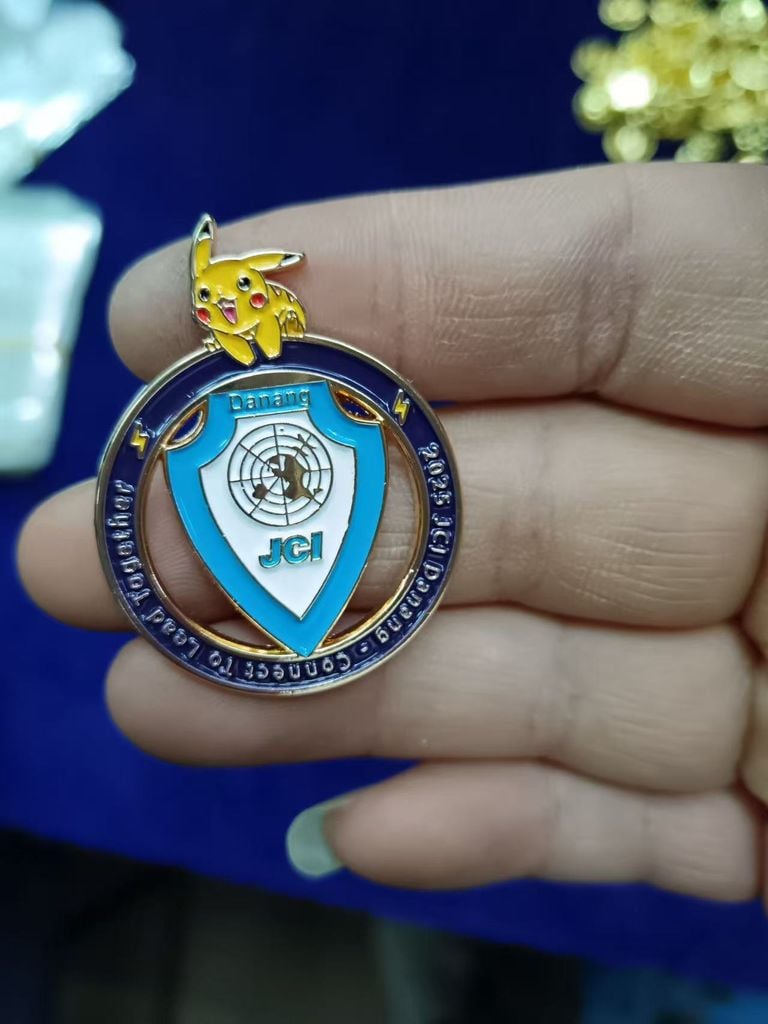 In huy hiệu, pin cài áo theo yêu cầu