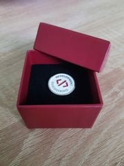 In hộp cứng đựng huy hiệu, pin cái áo