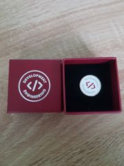 In hộp cứng đựng huy hiệu, pin cái áo