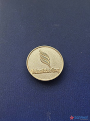 Huy hiệu cài áo mạ vàng 24k