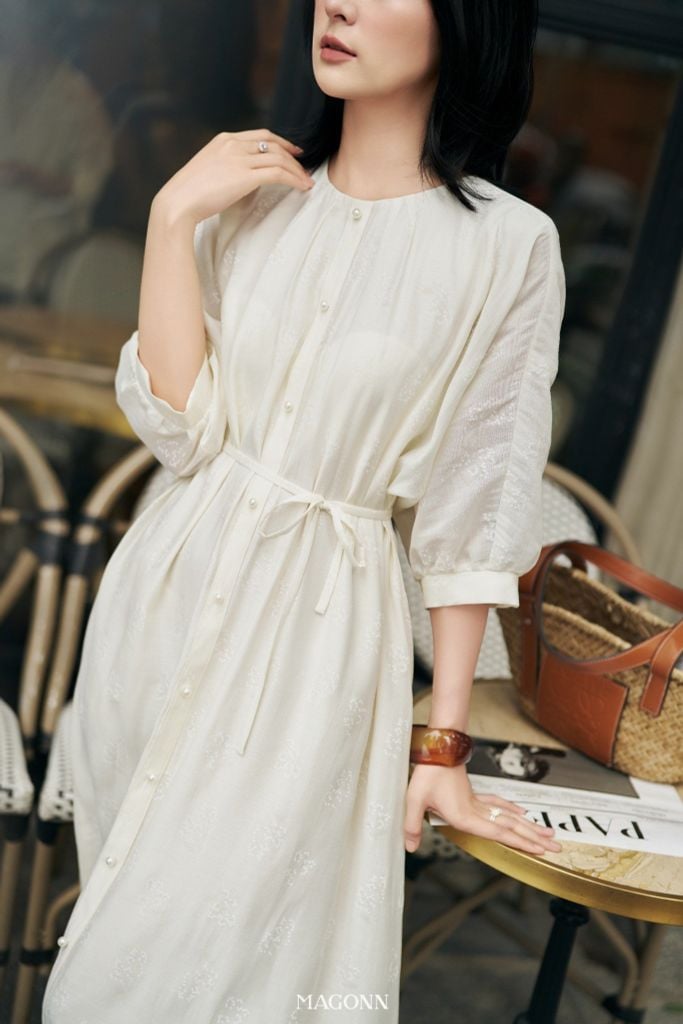 Đầm Anne