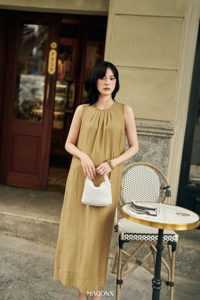 Đầm Jennyn