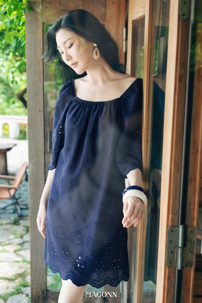 Đầm Asye