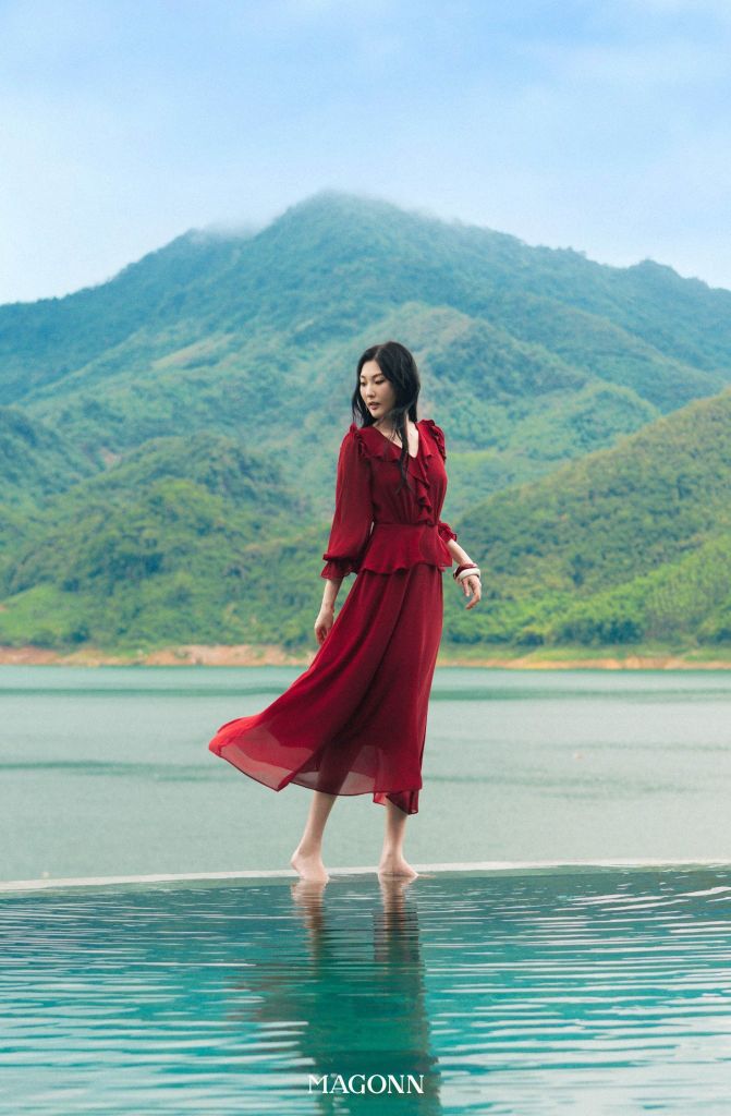 Đầm Ceren
