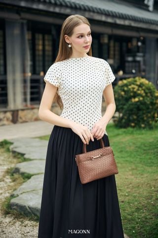 Đầm Mina