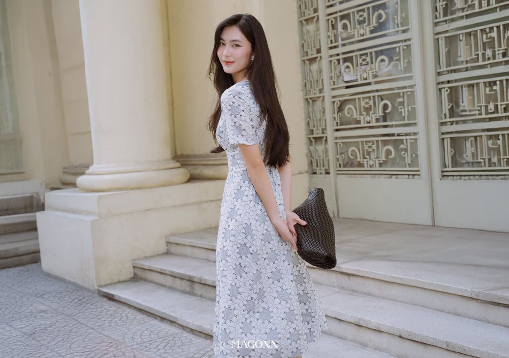 Đầm Mandie