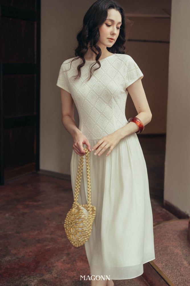 Đầm Krista