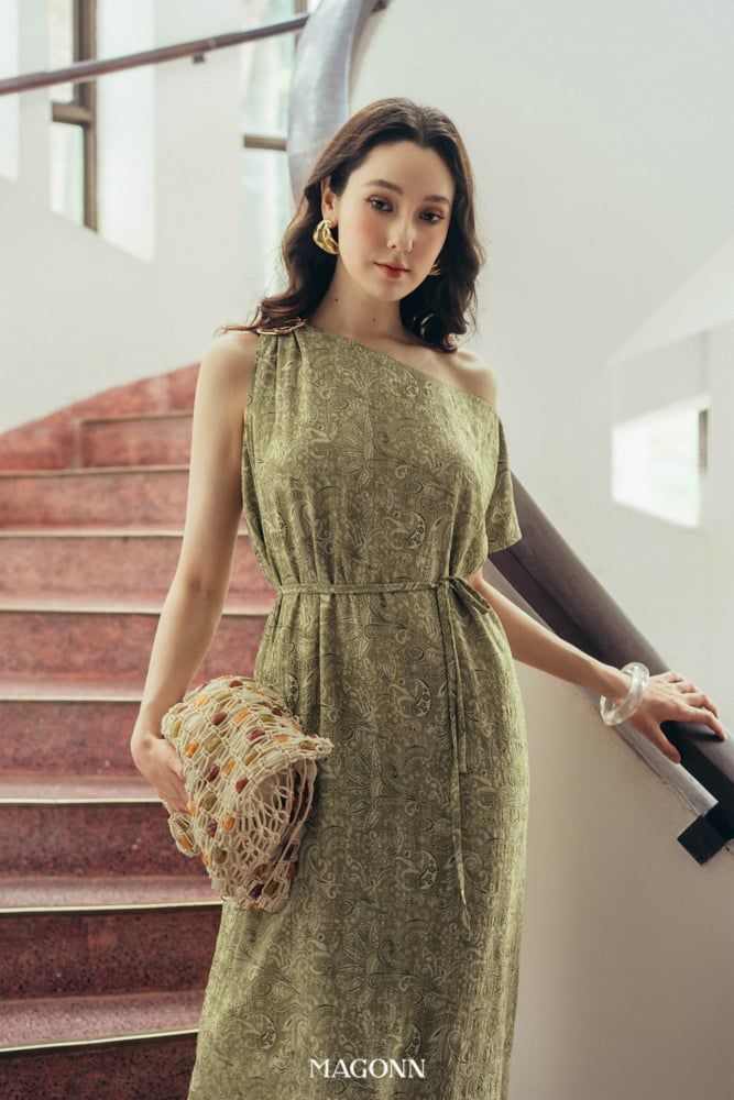 Đầm Theresa