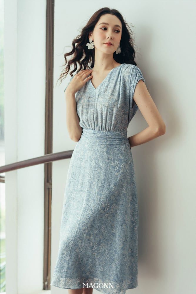 Đầm Halya
