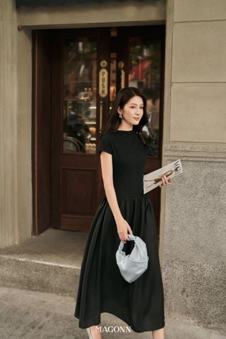 Đầm Azura