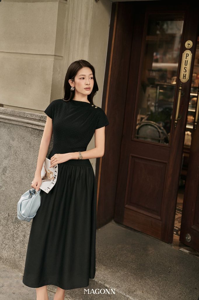 Đầm Azura