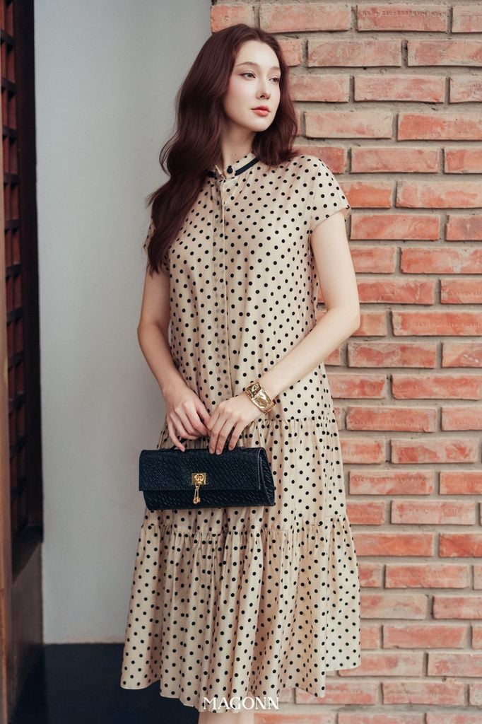 Đầm Malone