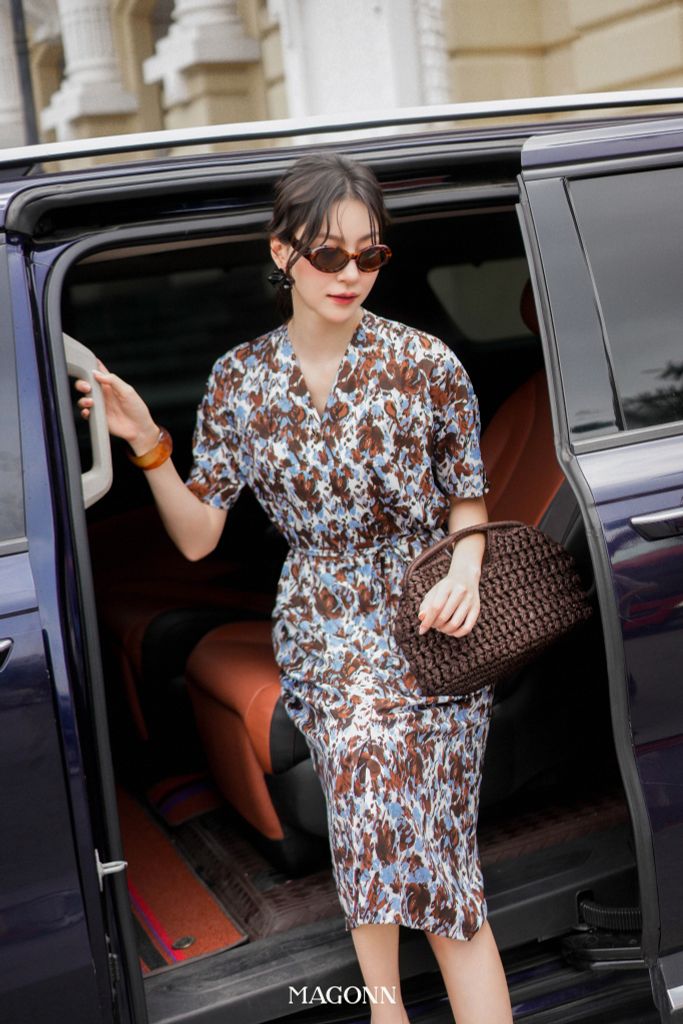 Đầm Roya