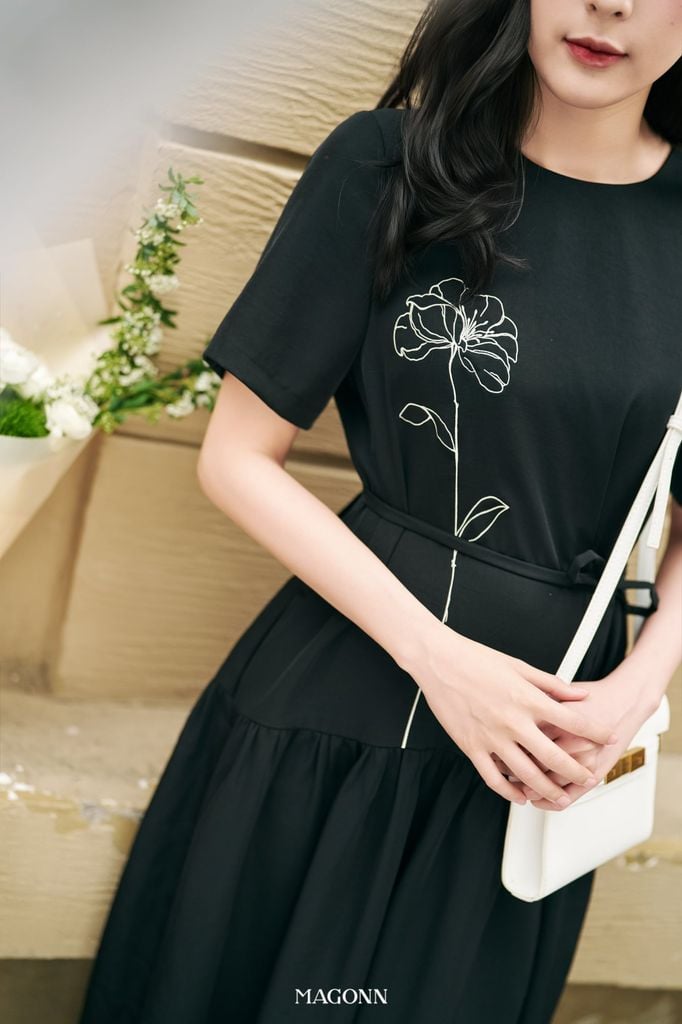 Đầm Hailey