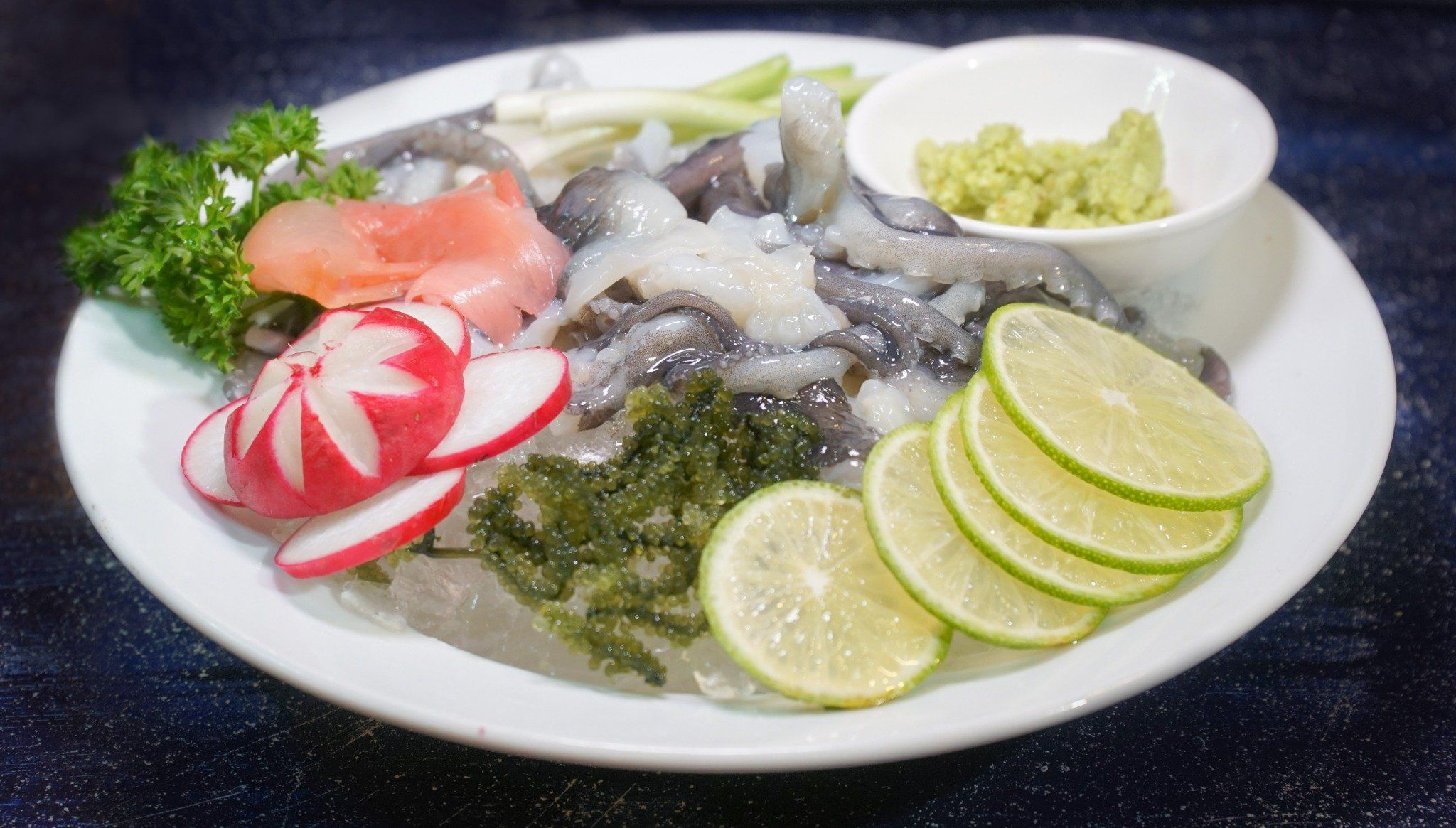  Live Octopus With Wasabi - Bạch Tuộc Wasabi (Giá tính theo phần 300 gram) 