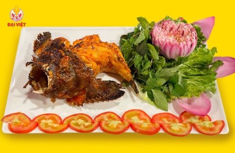  Grilled Stonefish With Salt And Chili - Cá mặt quỷ nướng muối ớt (con 1kg) 
