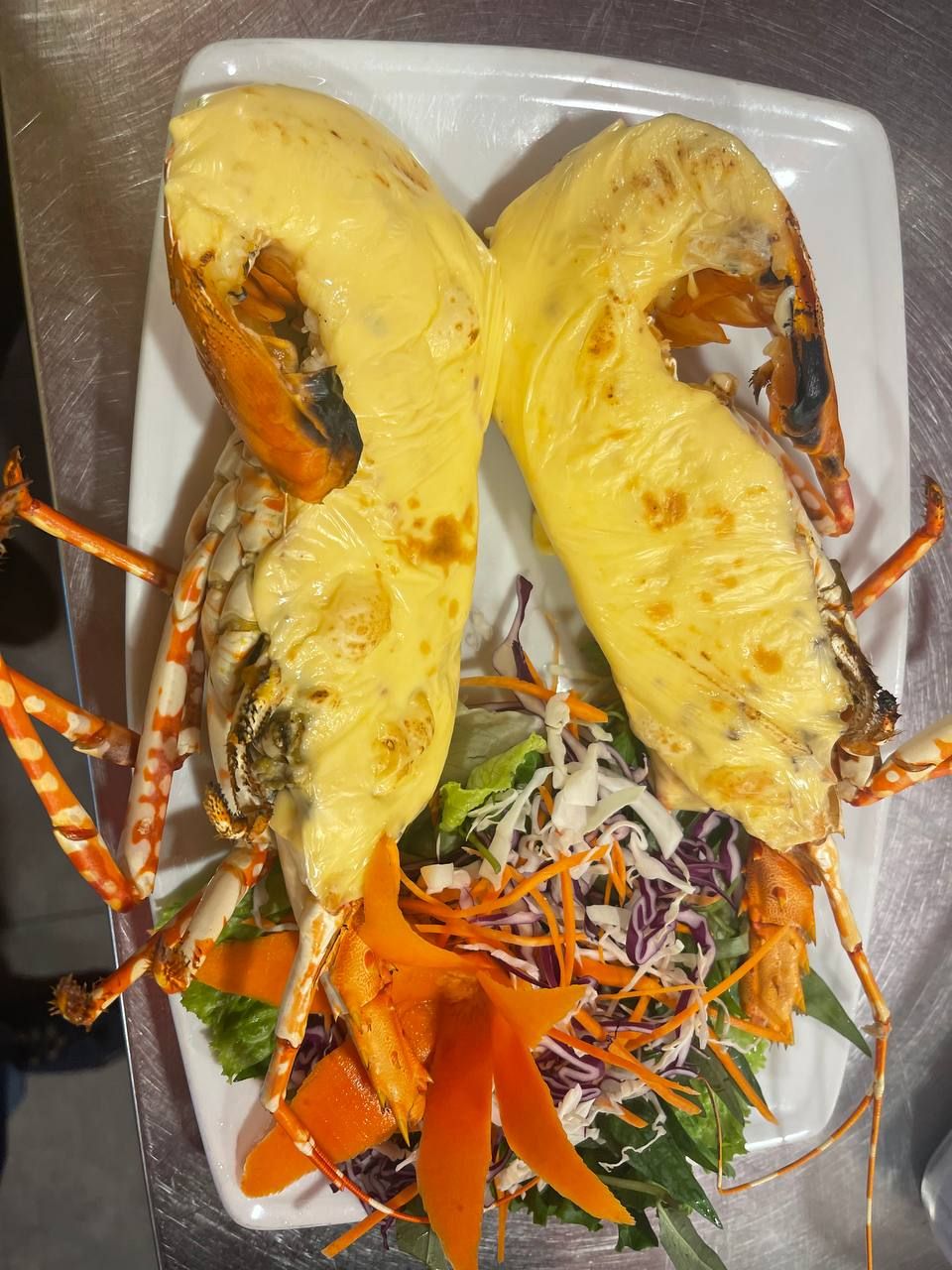  Tôm Hùm Bông Đút Lò Phô Mai (Giá tính theo 1 con kích thước 600 gram) - Baked Tropical Rock Lobster With Cheese 