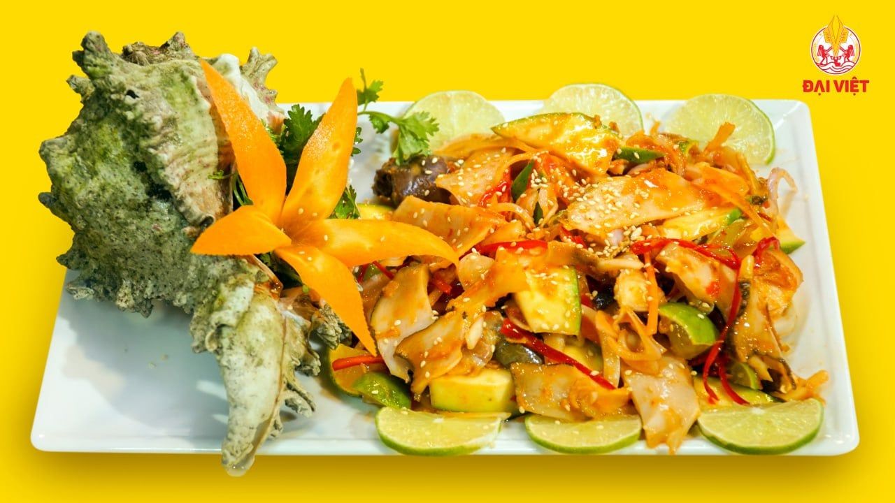  Thai Style Giant Ramose Murex Snail Salad - Gỏi Thái Ốc Gai Đại (Giá tính theo 1 con 800 gram) 