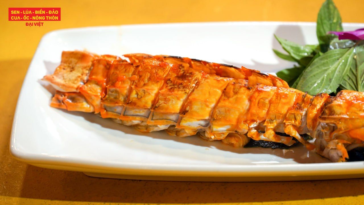  Grilled Giant Mantis Shrimp With Salt And Chili - Tôm tít khổng lồ nướng muối ớt (con 400g) 