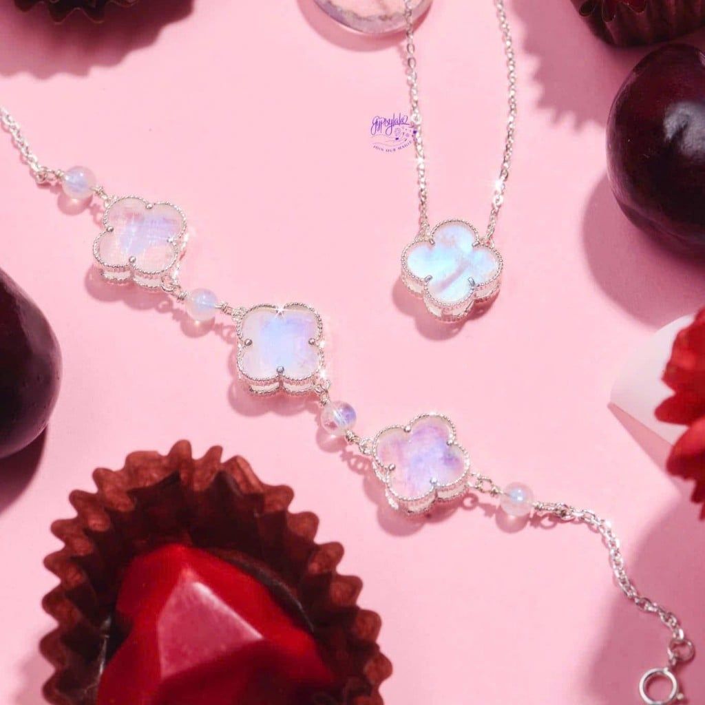  Lắc Tay Lucky 3 Viên Đá Cỏ Bốn Lá Ánh Trăng Khung Bạc SP006703 Gypsy.lala 