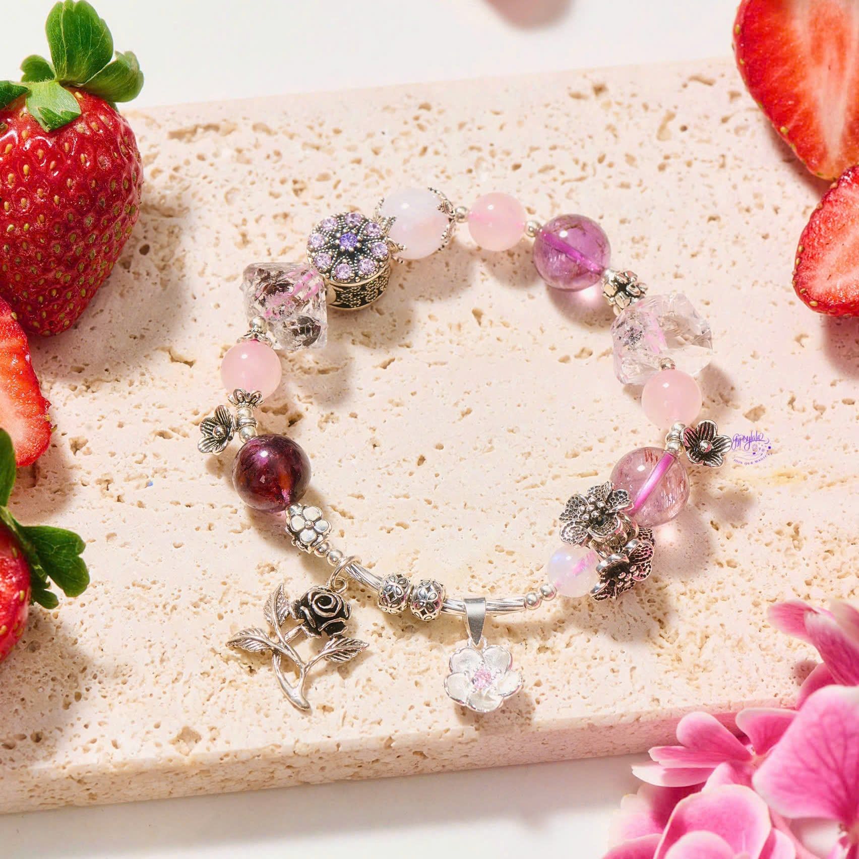  Vòng Tay Thiết Kế Nữ Petal Dream Đá Super Seven SP008255 Gypsylala 