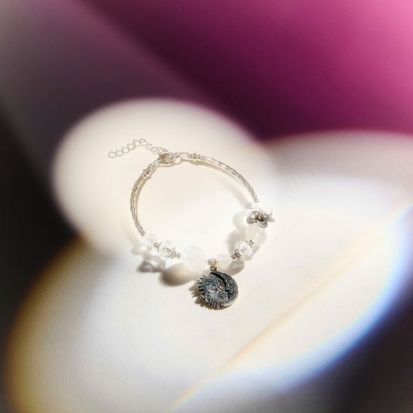  Vòng Tay Black Friday 010 Đá Ánh Trăng Charm Ngẫu Nhiên SP008351 Gypsy.lala 