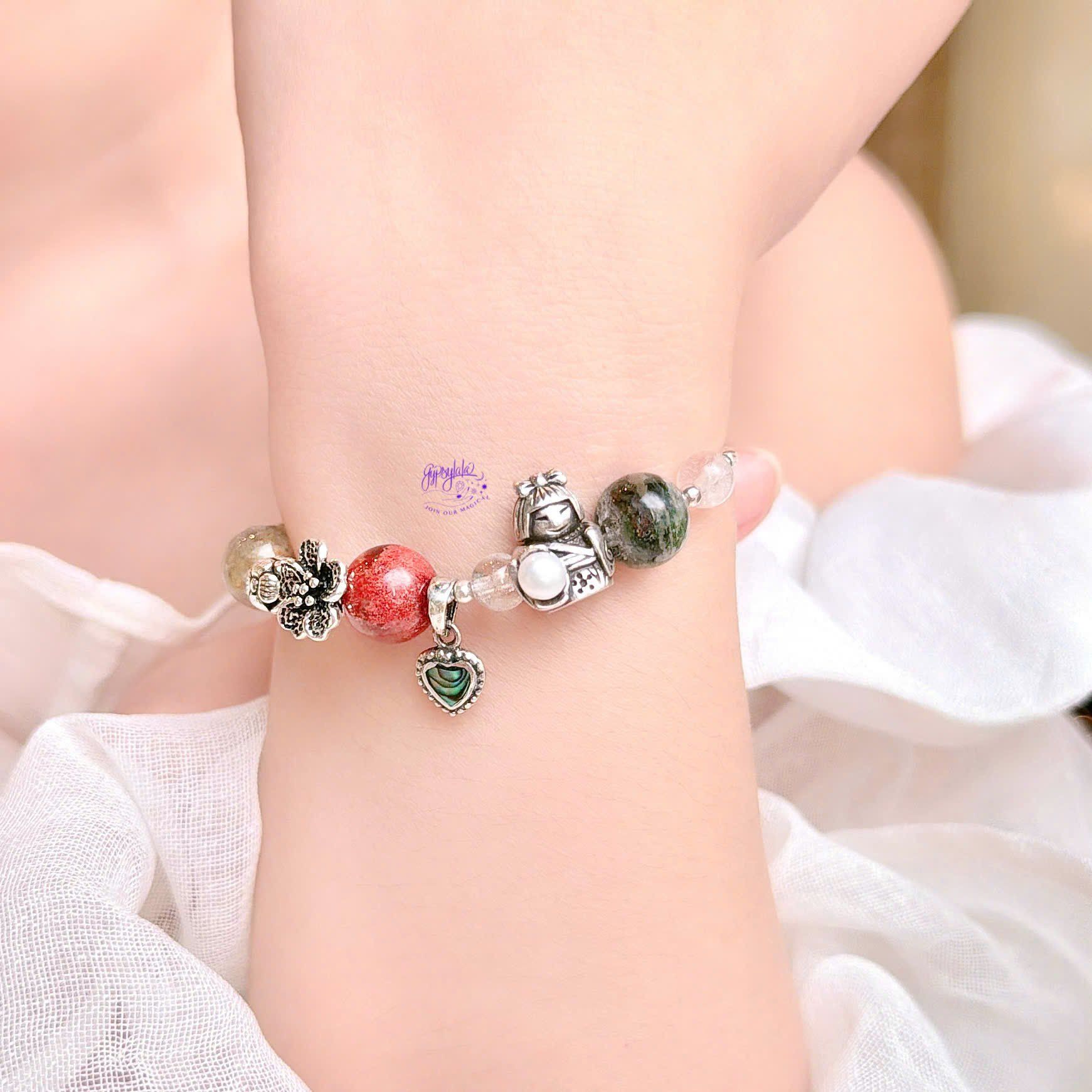  Vòng Tay Black Friday 002 Đá Ưu Linh Charm Ngẫu Nhiên SP008343 Gypsy.lala 