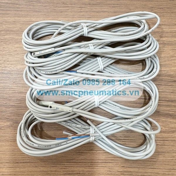 Cảm biến áp suất SMC D-F5P