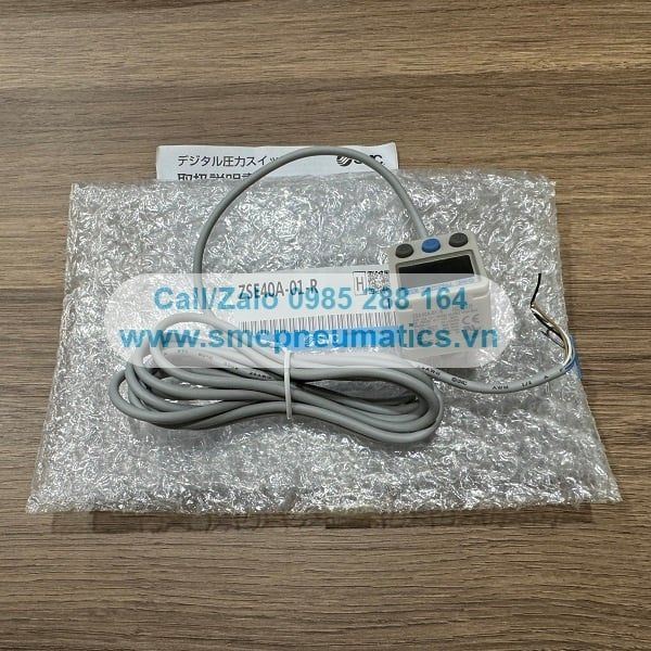 Cảm biến áp suất SMC ZSE30A-01-N-M