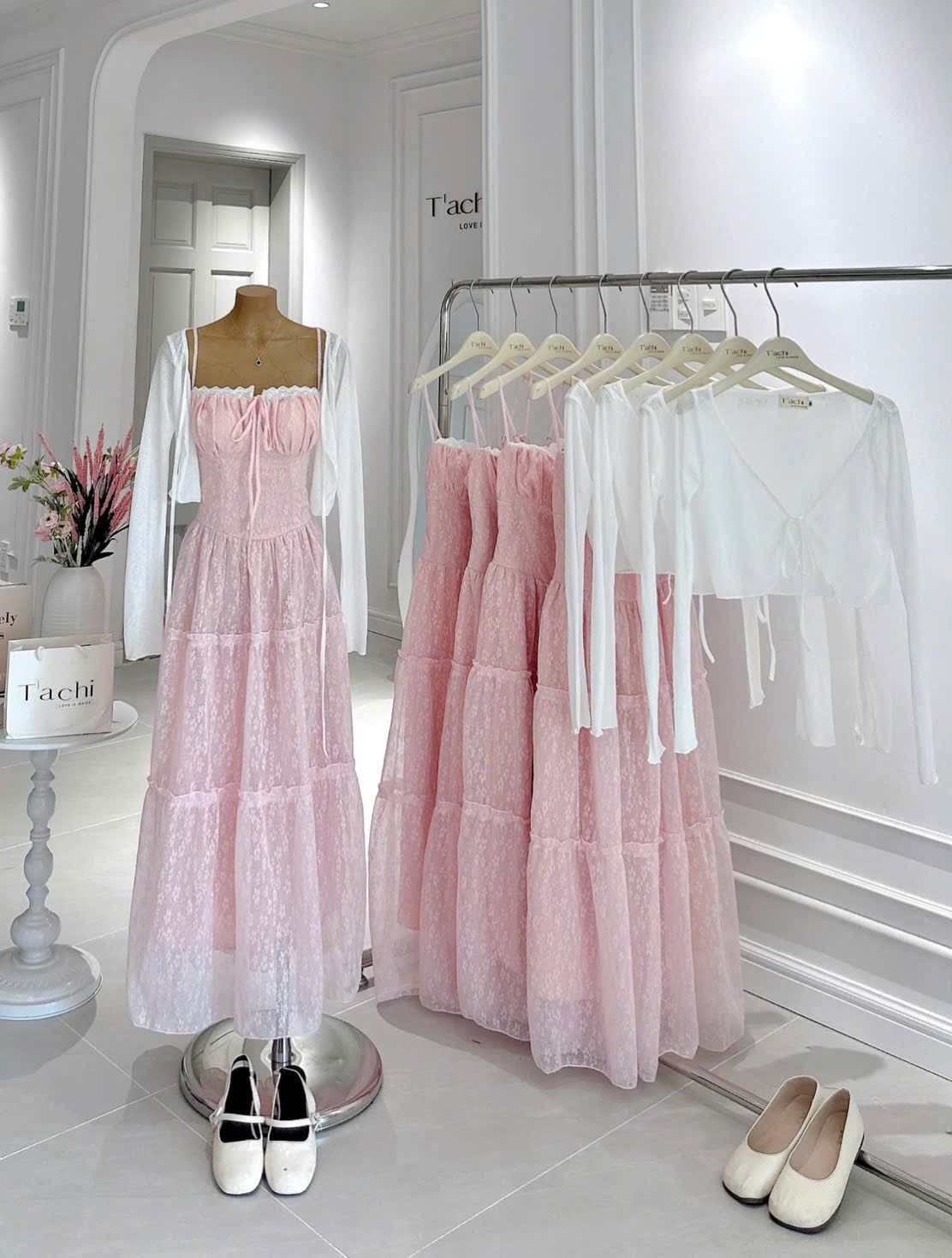  Đầm Hai Dây Ren Pink Muse 