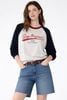  Áo thun cổ tròn tay raglan in chữ vintage Hàn Quốc 