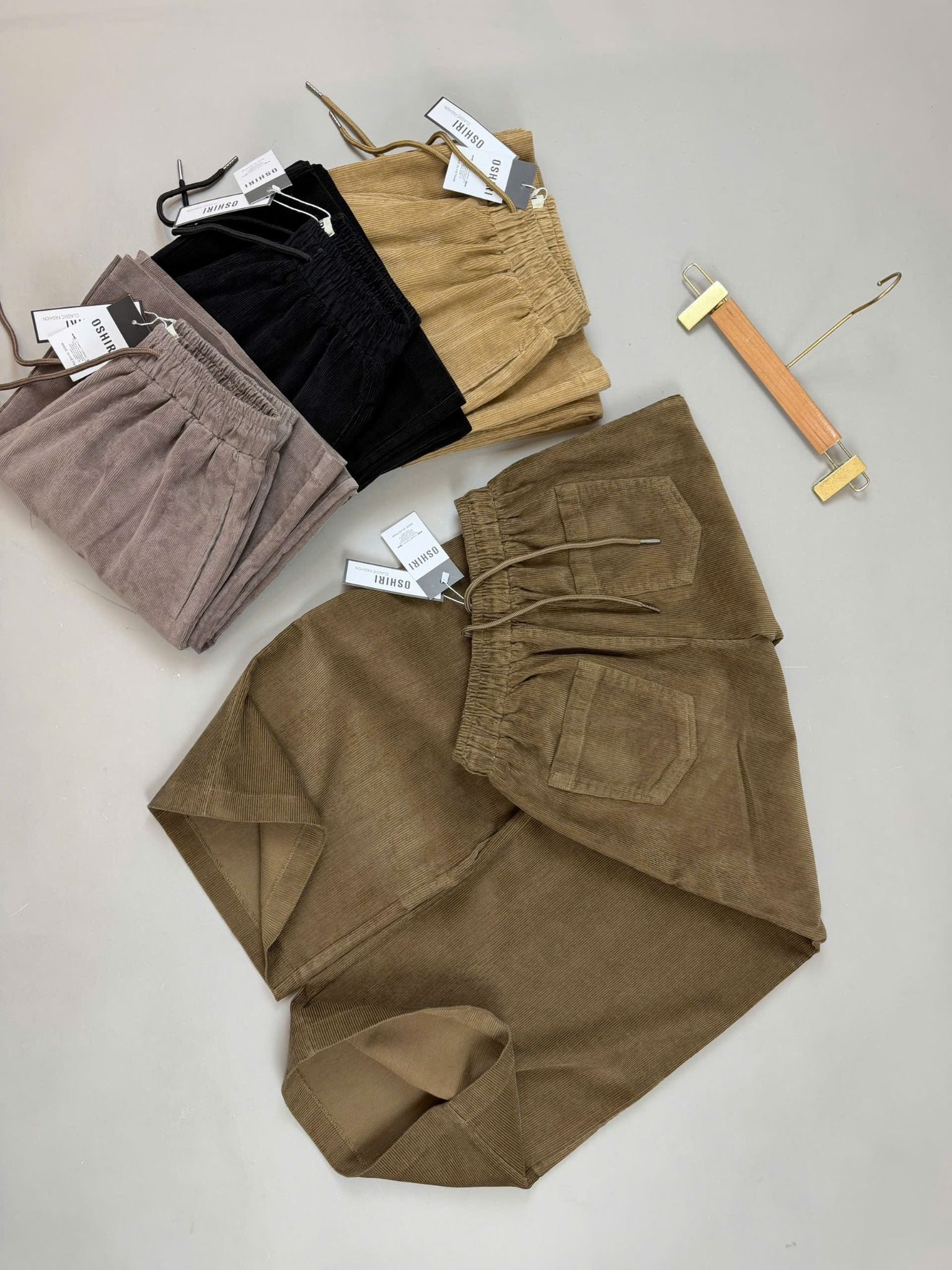 Quần culottes nhung tăm nữ dáng rộng phong cách Hàn Quốc 