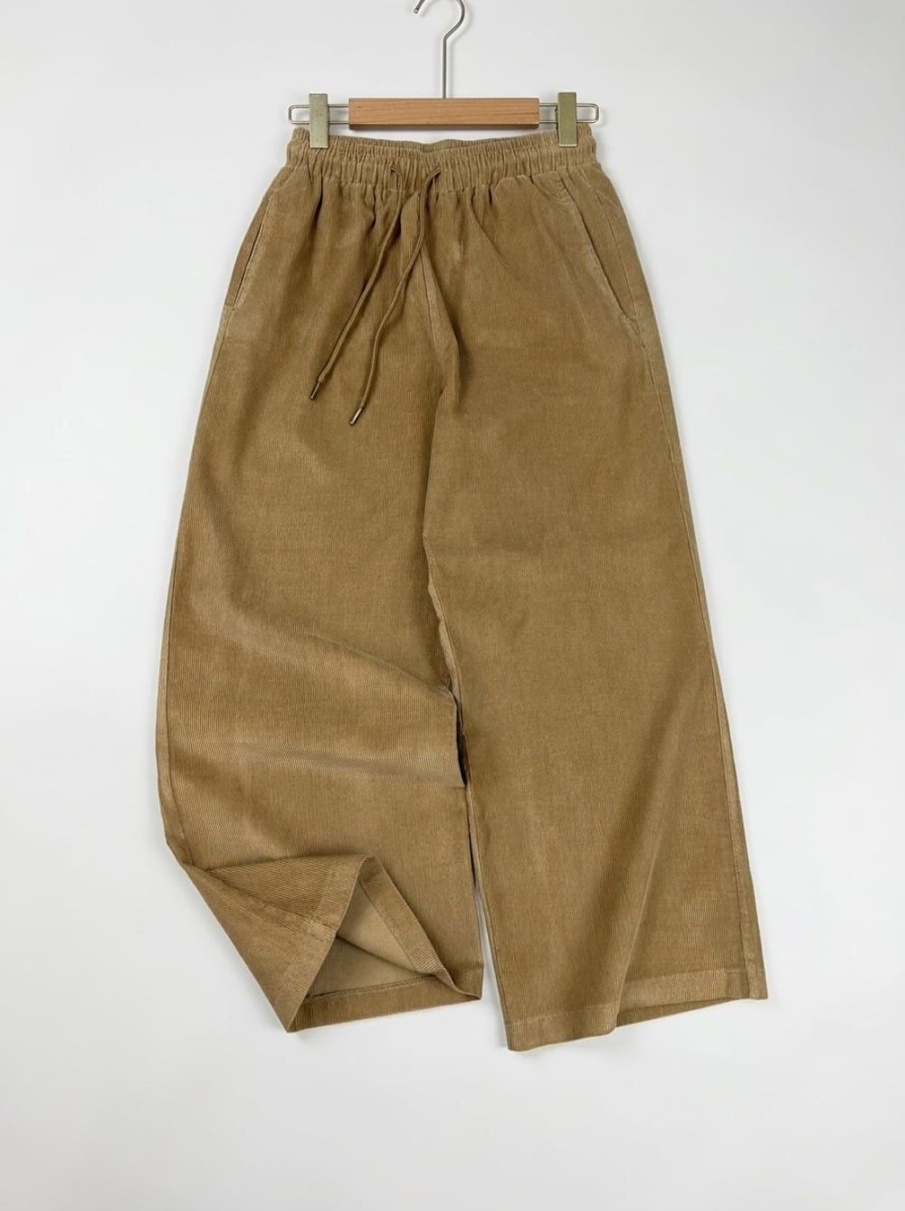  Quần culottes nhung tăm nữ dáng rộng phong cách Hàn Quốc 