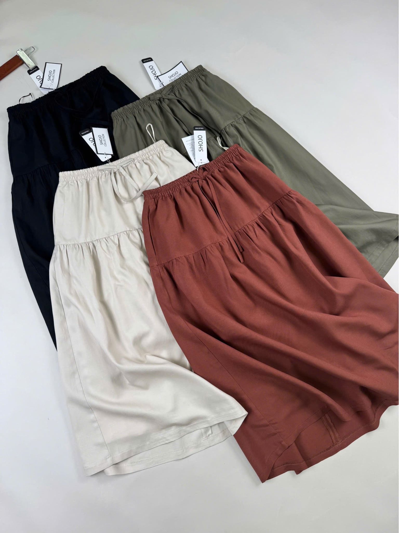  Chân áy nữ linen dài xếp tầng phong cách vintage thanh lịch 