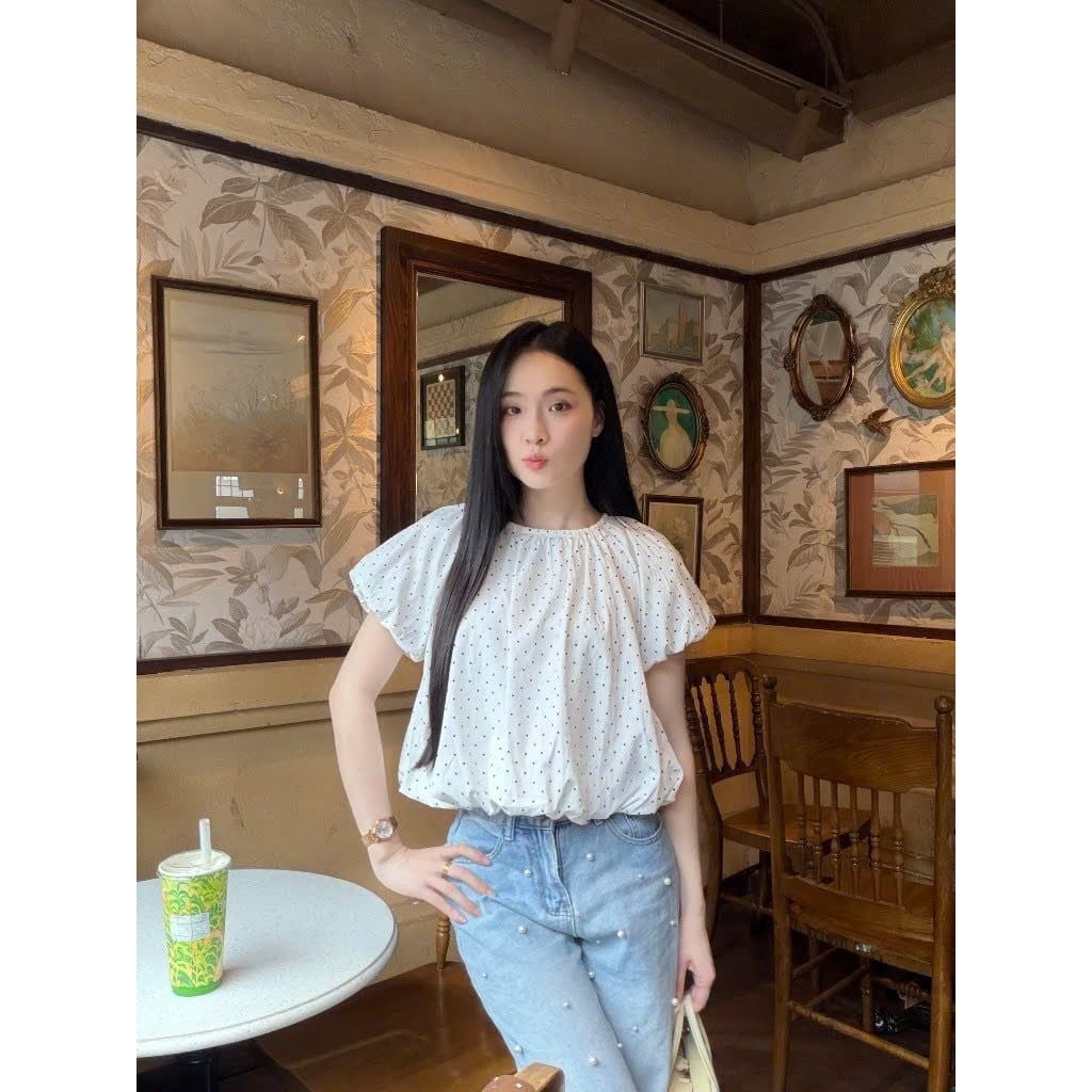  Áo nữ chất liệu linen họa tiết chấm bi form rộng thoáng mát 